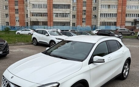 Mercedes-Benz GLA, 2019 год, 2 100 000 рублей, 33 фотография
