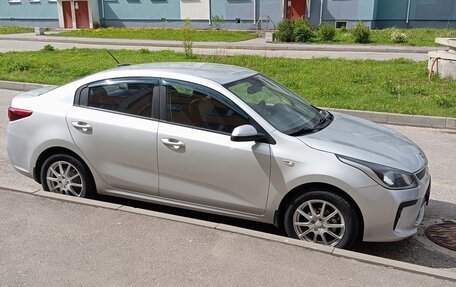 KIA Rio IV, 2017 год, 1 370 000 рублей, 9 фотография