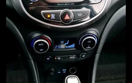 Hyundai Solaris II рестайлинг, 2016 год, 1 080 000 рублей, 6 фотография