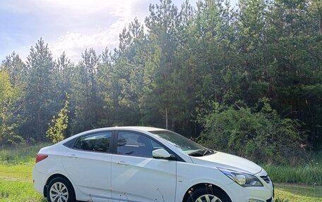 Hyundai Solaris II рестайлинг, 2016 год, 1 080 000 рублей, 4 фотография