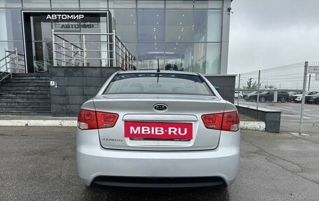 KIA Cerato III, 2010 год, 850 000 рублей, 6 фотография