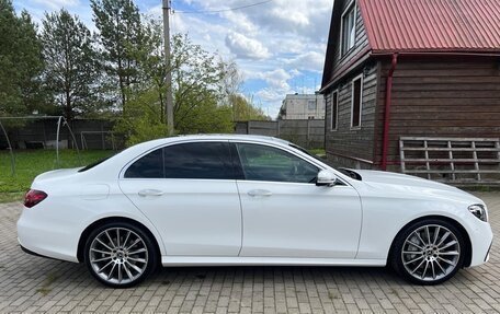 Mercedes-Benz E-Класс, 2022 год, 6 600 000 рублей, 7 фотография