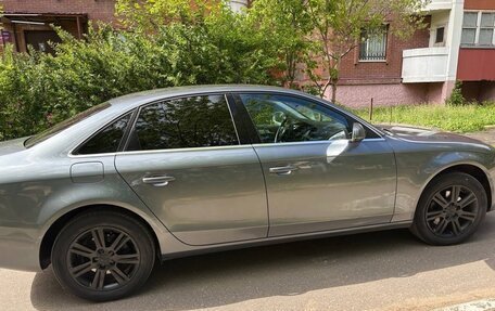 Audi A4, 2011 год, 1 300 000 рублей, 19 фотография