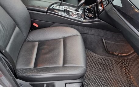 BMW 5 серия, 2010 год, 1 800 000 рублей, 13 фотография