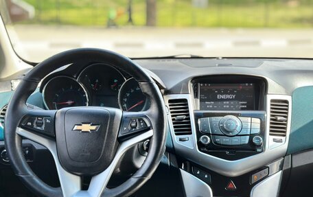 Chevrolet Cruze II, 2012 год, 900 000 рублей, 4 фотография