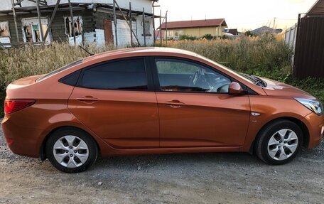 Hyundai Solaris II рестайлинг, 2014 год, 920 000 рублей, 5 фотография
