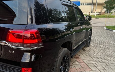 Toyota Land Cruiser 200, 2019 год, 7 250 000 рублей, 5 фотография