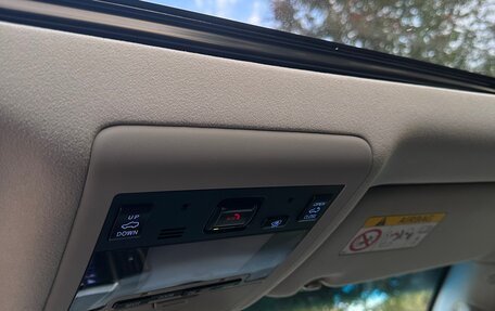 Toyota Land Cruiser 200, 2019 год, 7 250 000 рублей, 17 фотография
