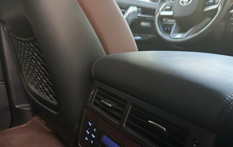Toyota Land Cruiser 200, 2019 год, 7 250 000 рублей, 15 фотография