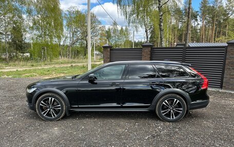 Volvo V90 Cross Country I рестайлинг, 2018 год, 3 001 000 рублей, 7 фотография
