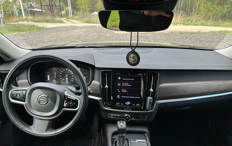 Volvo V90 Cross Country I рестайлинг, 2018 год, 3 001 000 рублей, 8 фотография