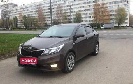 KIA Rio III рестайлинг, 2015 год, 885 000 рублей, 2 фотография
