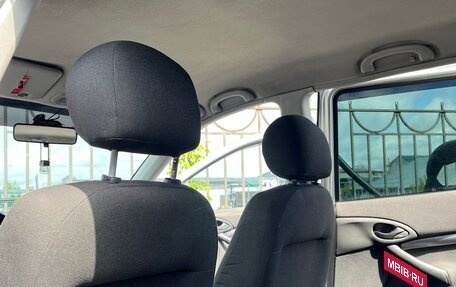Ford Focus IV, 2003 год, 310 000 рублей, 18 фотография