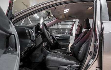 Toyota Corolla, 2016 год, 1 355 000 рублей, 7 фотография