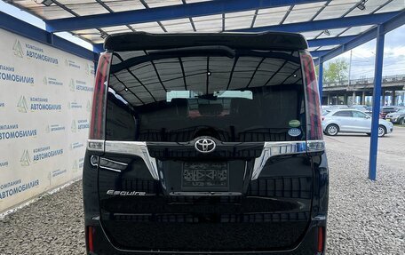 Toyota Esquire I, 2018 год, 2 499 000 рублей, 4 фотография