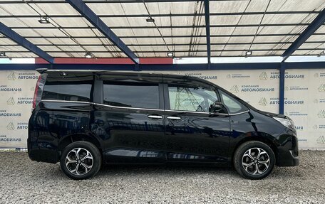 Toyota Esquire I, 2018 год, 2 499 000 рублей, 6 фотография
