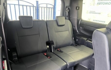 Toyota Esquire I, 2018 год, 2 499 000 рублей, 14 фотография