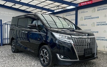 Toyota Esquire I, 2018 год, 2 499 000 рублей, 7 фотография