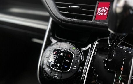 Toyota Esquire I, 2018 год, 2 499 000 рублей, 20 фотография