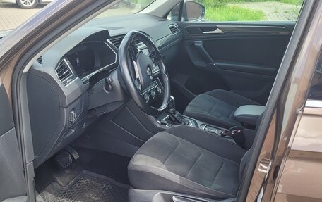 Volkswagen Tiguan II, 2017 год, 2 800 000 рублей, 4 фотография