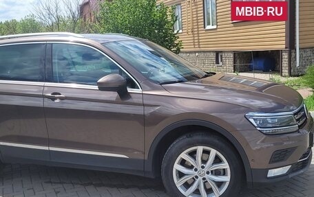 Volkswagen Tiguan II, 2017 год, 2 800 000 рублей, 8 фотография