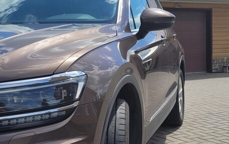 Volkswagen Tiguan II, 2017 год, 2 800 000 рублей, 10 фотография