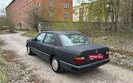 Mercedes-Benz W124, 1985 год, 175 000 рублей, 4 фотография