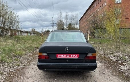Mercedes-Benz W124, 1985 год, 175 000 рублей, 5 фотография