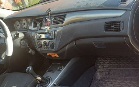Mitsubishi Lancer IX, 2006 год, 415 000 рублей, 16 фотография