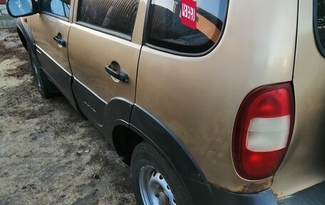 Chevrolet Niva I рестайлинг, 2005 год, 200 000 рублей, 4 фотография