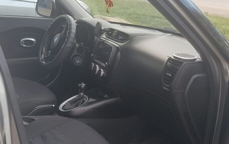 KIA Soul II рестайлинг, 2016 год, 1 350 000 рублей, 10 фотография