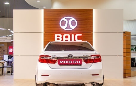 Toyota Camry, 2014 год, 1 655 000 рублей, 5 фотография
