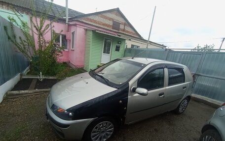 Fiat Punto III Punto Evo рестайлинг, 2002 год, 190 000 рублей, 4 фотография
