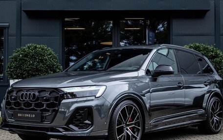 Audi Q7, 2025 год, 11 000 000 рублей, 2 фотография