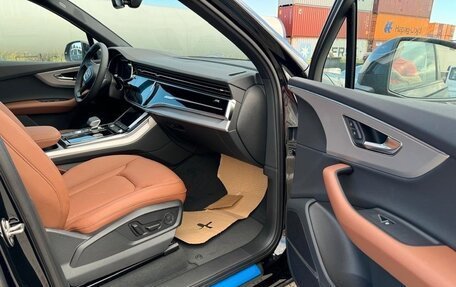 Audi Q7, 2025 год, 11 000 000 рублей, 12 фотография