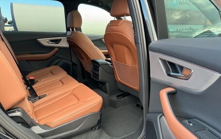 Audi Q7, 2025 год, 11 000 000 рублей, 13 фотография
