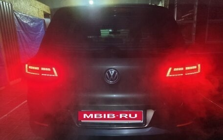 Volkswagen Tiguan I, 2015 год, 1 940 000 рублей, 29 фотография