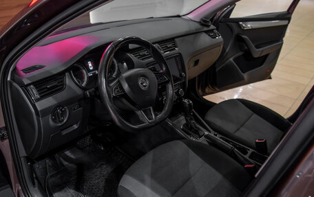 Skoda Octavia, 2015 год, 1 095 000 рублей, 8 фотография