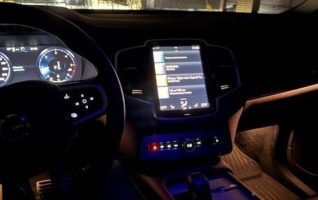 Volvo XC90 II рестайлинг, 2022 год, 8 900 000 рублей, 9 фотография