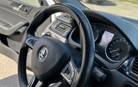 Skoda Rapid I, 2015 год, 980 000 рублей, 15 фотография