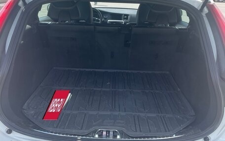Volvo V60 Cross Country II, 2015 год, 2 450 000 рублей, 11 фотография