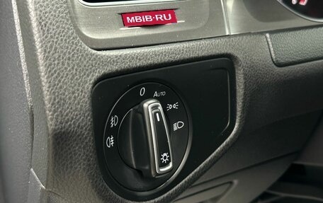 Volkswagen Golf VII, 2013 год, 1 429 000 рублей, 27 фотография