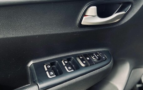 KIA Rio IV, 2021 год, 1 750 000 рублей, 14 фотография