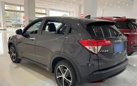 Honda Vezel, 2020 год, 1 520 000 рублей, 5 фотография