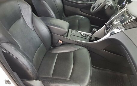 Hyundai Sonata VI, 2012 год, 1 395 000 рублей, 14 фотография