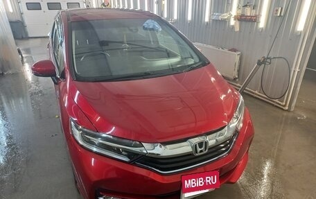 Honda Shuttle II, 2016 год, 1 467 000 рублей, 1 фотография