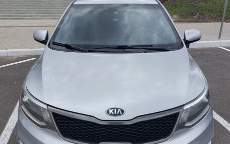 KIA Rio III рестайлинг, 2016 год, 1 050 000 рублей, 1 фотография