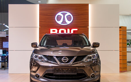 Nissan Qashqai, 2015 год, 1 355 000 рублей, 2 фотография