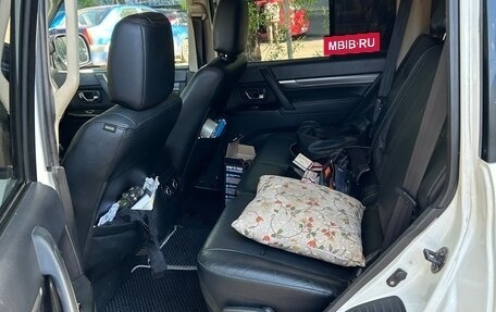 Mitsubishi Pajero IV, 2012 год, 1 750 000 рублей, 13 фотография
