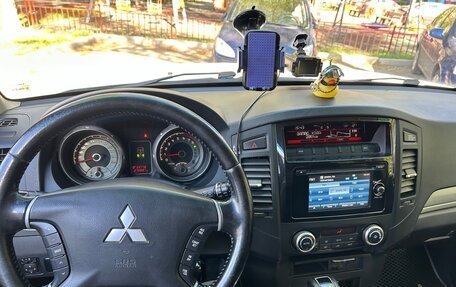 Mitsubishi Pajero IV, 2012 год, 1 750 000 рублей, 16 фотография